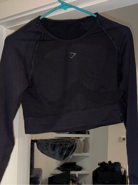 Gymshark Black Long-Sleeve Cropped Performance Top XL NWOT